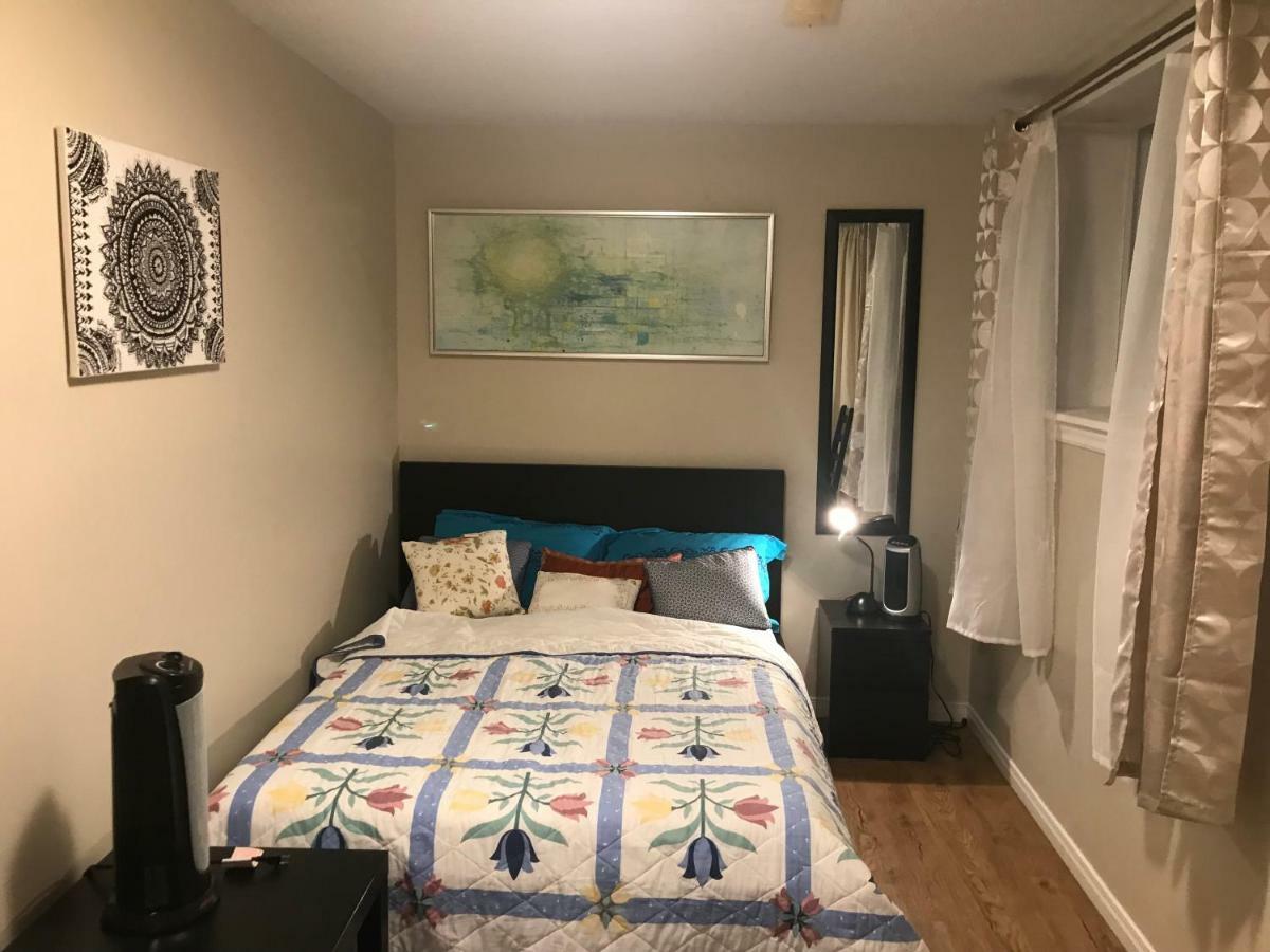 Self Check-In Spacious Apartment With Full Kitchen Ottawa Extérieur photo