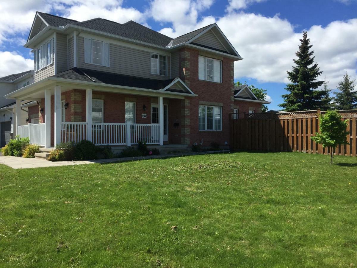 Self Check-In Spacious Apartment With Full Kitchen Ottawa Extérieur photo