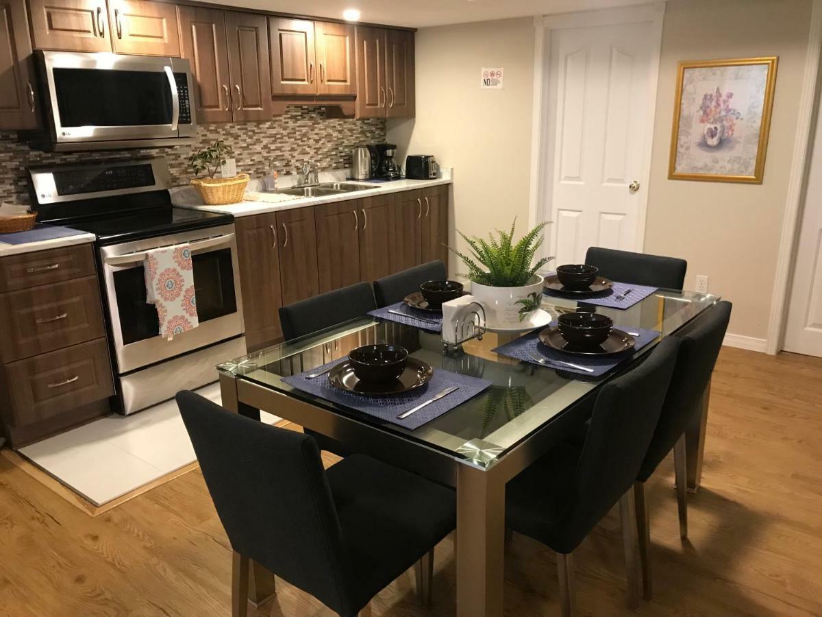 Self Check-In Spacious Apartment With Full Kitchen Ottawa Extérieur photo