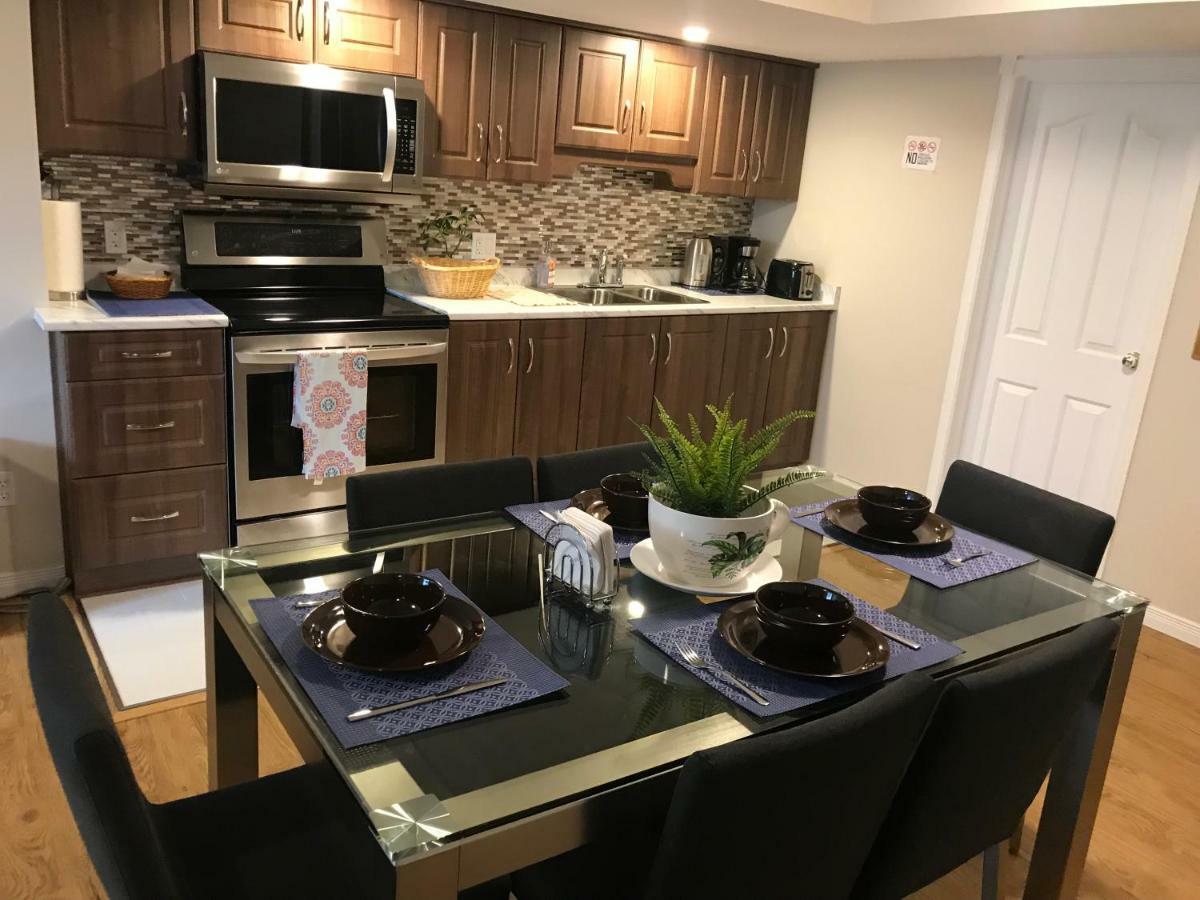 Self Check-In Spacious Apartment With Full Kitchen Ottawa Extérieur photo