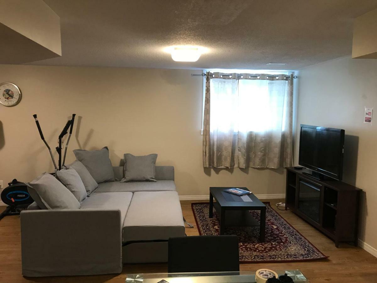Self Check-In Spacious Apartment With Full Kitchen Ottawa Extérieur photo